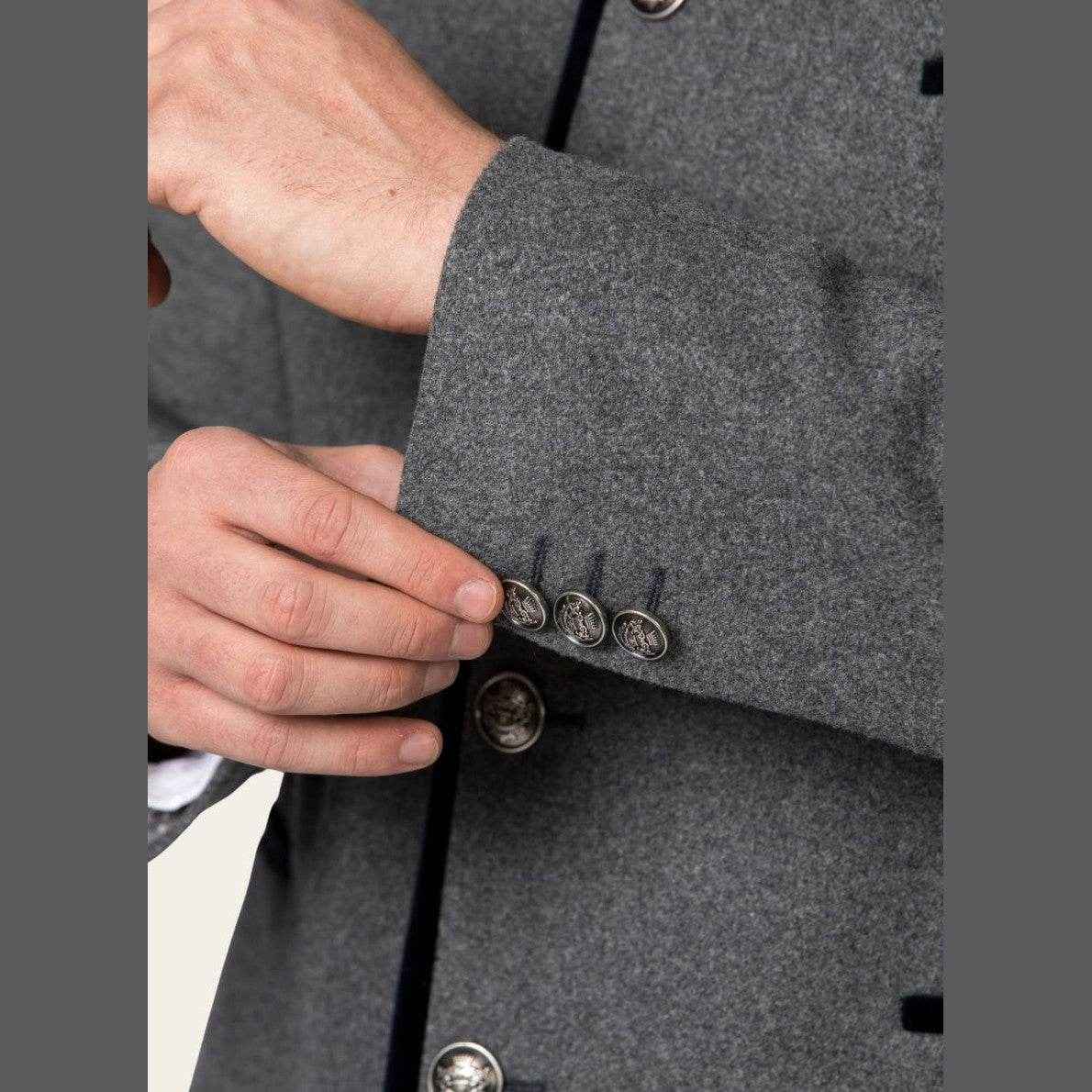 Herren Lodenjacke im Trachtenstil zur Lederhose
