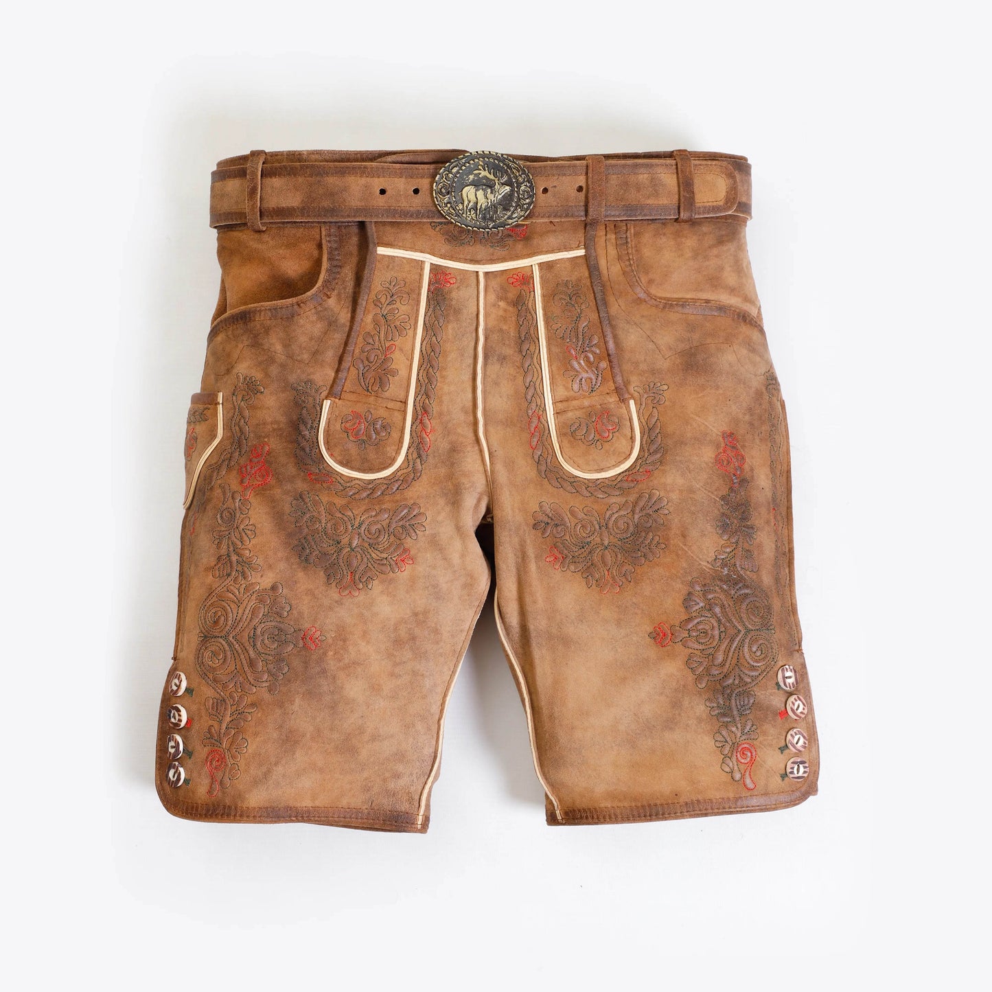 Kurze Lederhose Herren Tracht mit Latz und klassischer Stickerei - Lederhose Herren