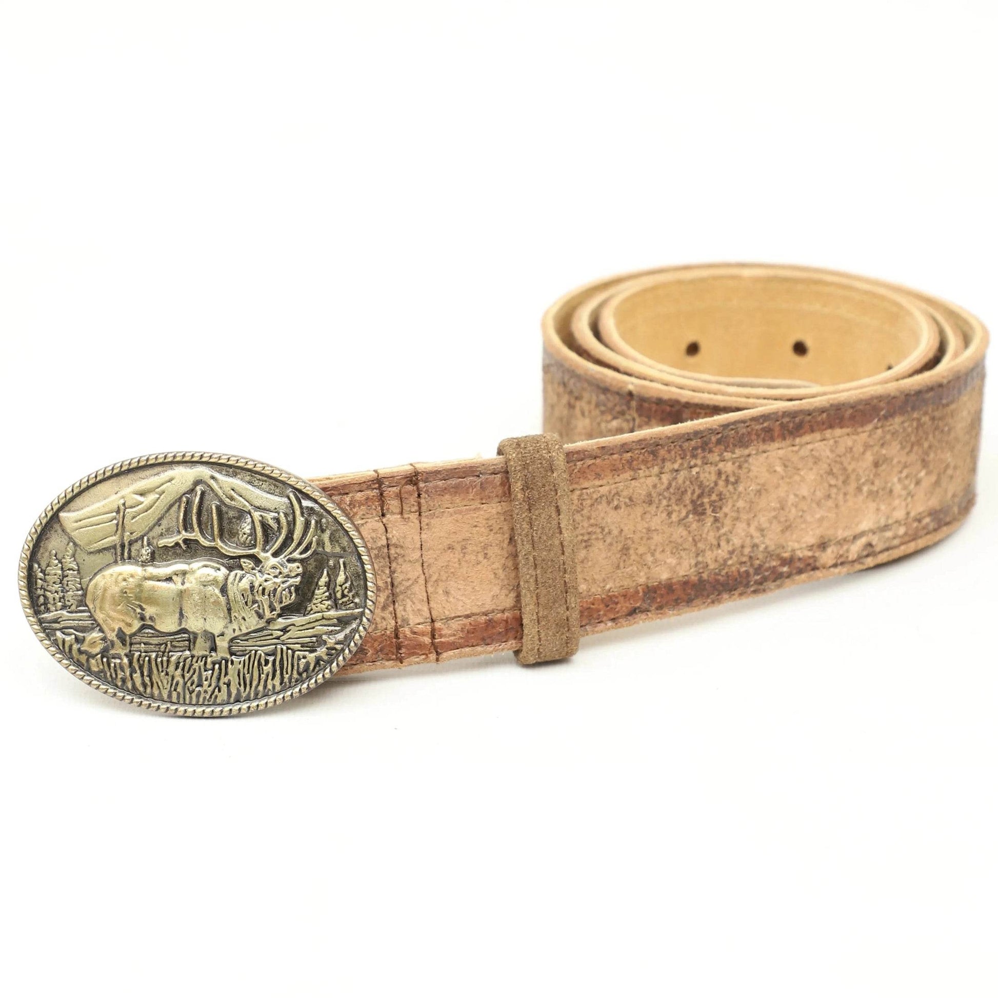 Men's leather traditional belt with oval engraved buckle and brown strap